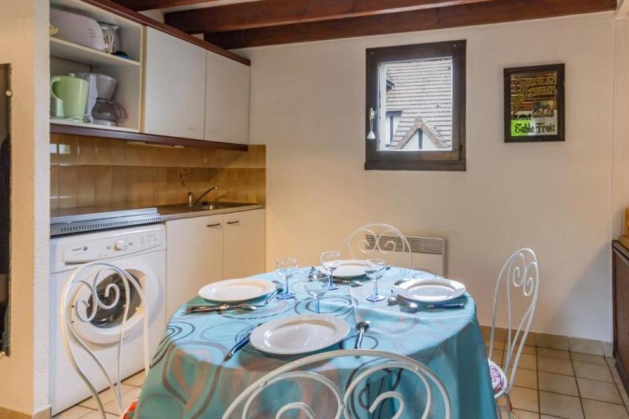 Nice House In A Residence With Swimming Pool Cabourg Esterno foto